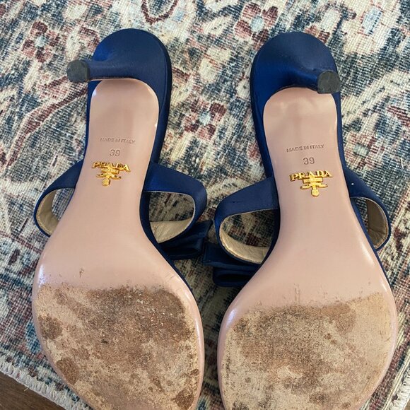 Prada Blue Satin Fuoco Bow Thong Sandals Size 39 - Picture 3 of 8